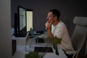 Remote Jobs That Pay High Salary Worldwide - APPLY TODAY